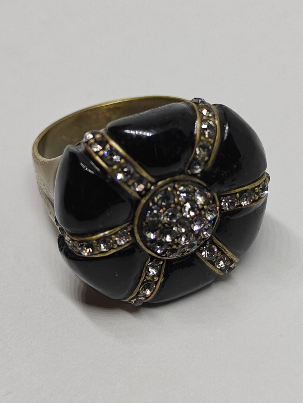 Heidi Daus "Black Diamonds a la mode” cocktail ring